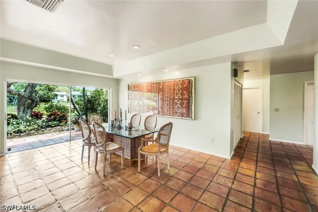 330 Bald Eagle Drive Naples FL 34105