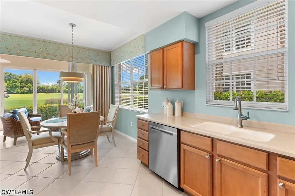 1595 Winding Oaks Way Naples FL 34109