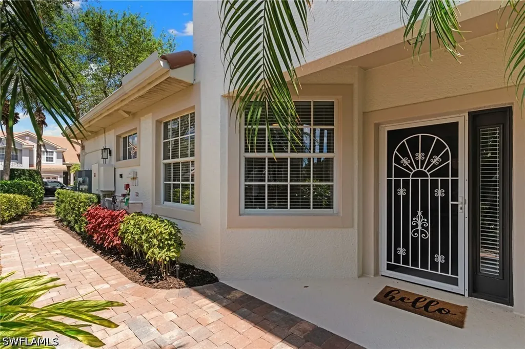 1595 Winding Oaks Way Naples FL 34109
