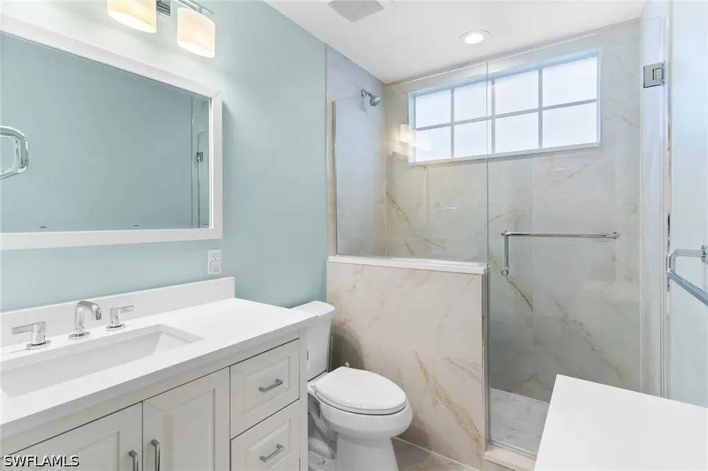 1595 Winding Oaks Way Naples FL 34109