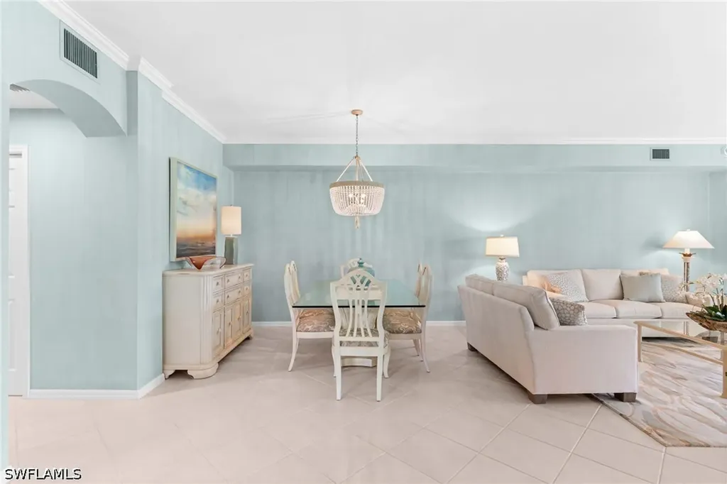 1595 Winding Oaks Way Naples FL 34109