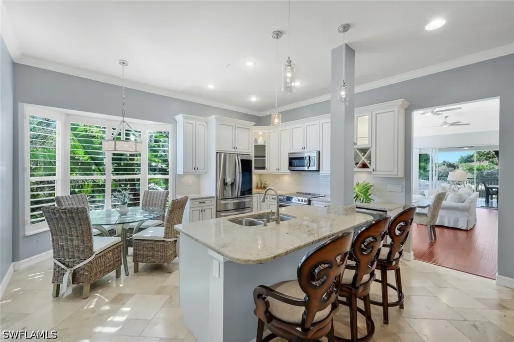 1840 Les Chateaux Boulevard Naples FL 34109