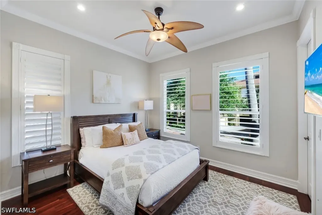 1840 Les Chateaux Boulevard Naples FL 34109