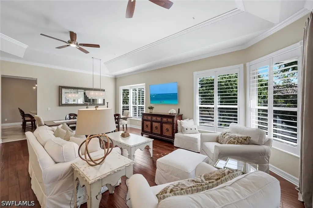 1840 Les Chateaux Boulevard Naples FL 34109