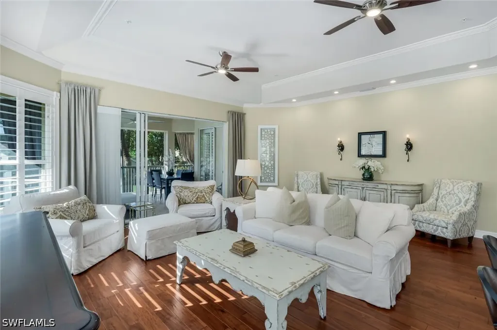 1840 Les Chateaux Boulevard Naples FL 34109