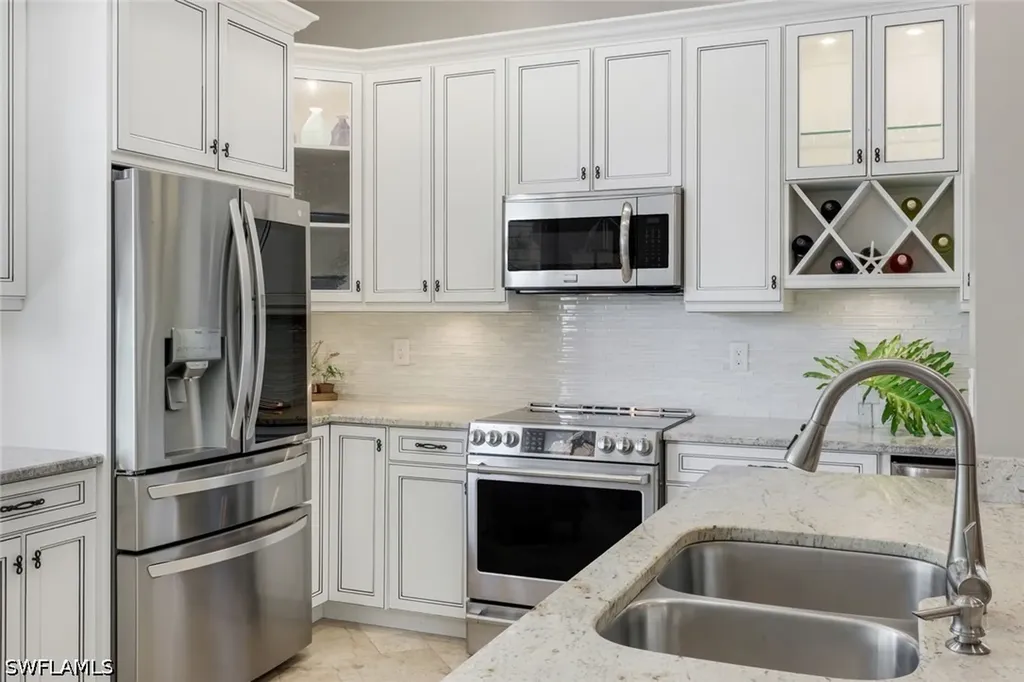 1840 Les Chateaux Boulevard Naples FL 34109