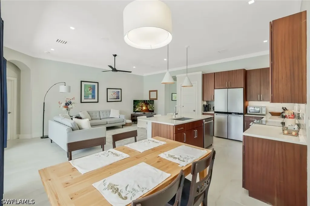5717 Lago Villaggio Way Naples FL 34104