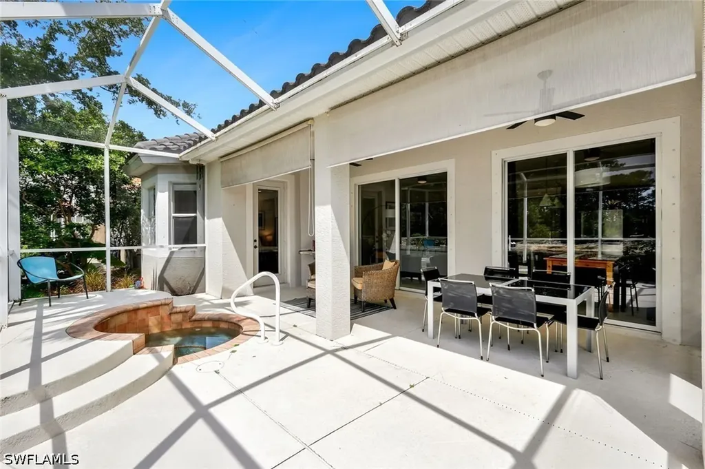 5717 Lago Villaggio Way Naples FL 34104