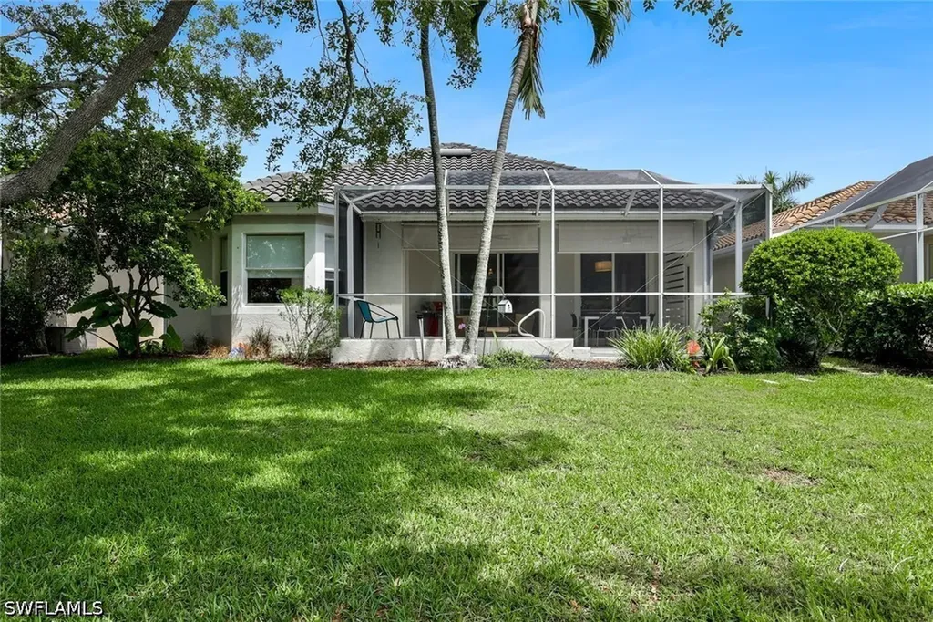 5717 Lago Villaggio Way Naples FL 34104
