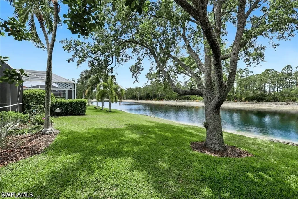 5717 Lago Villaggio Way Naples FL 34104