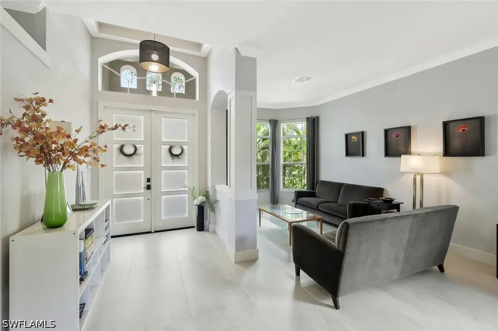 5717 Lago Villaggio Way Naples FL 34104