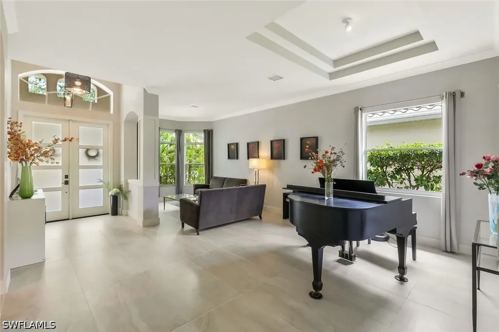 5717 Lago Villaggio Way Naples FL 34104