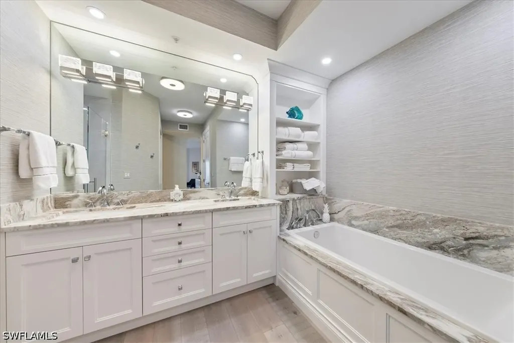 410 Flagship Drive Naples FL 34108