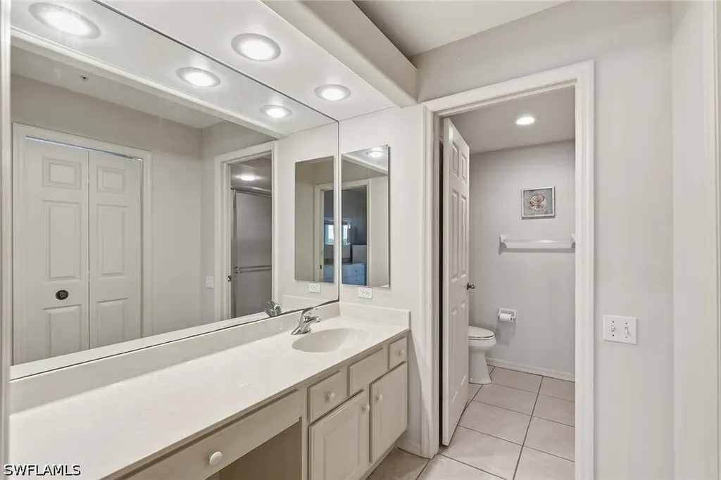 13040 Amberley Court Bonita Springs FL 34135