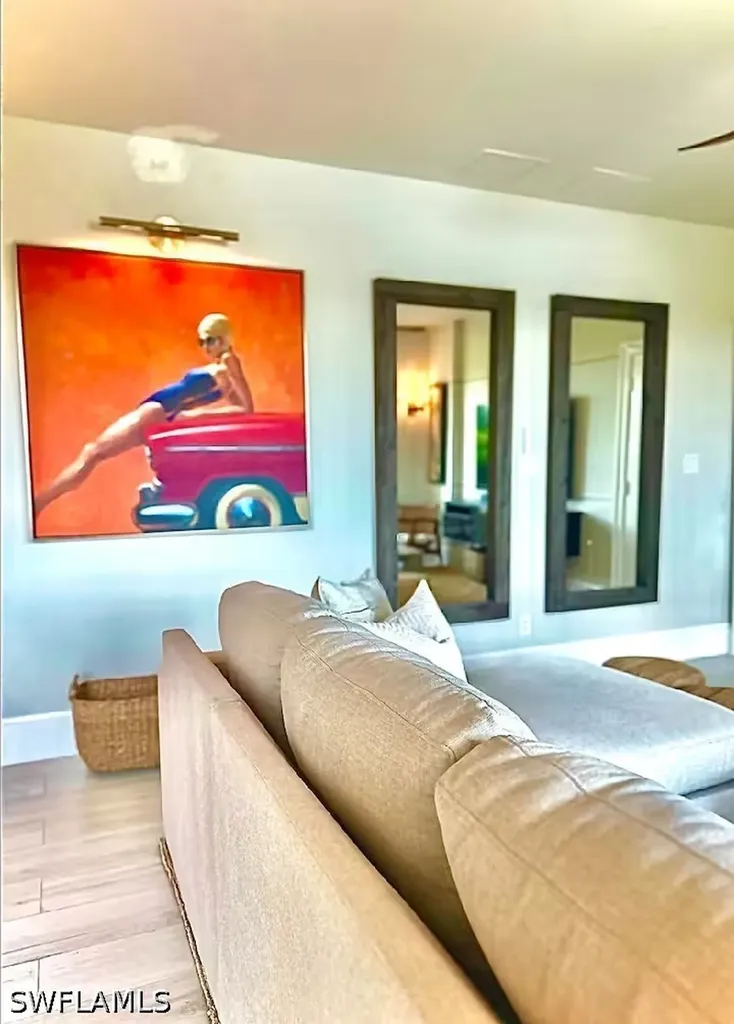 365 5th Avenue S Naples FL 34102