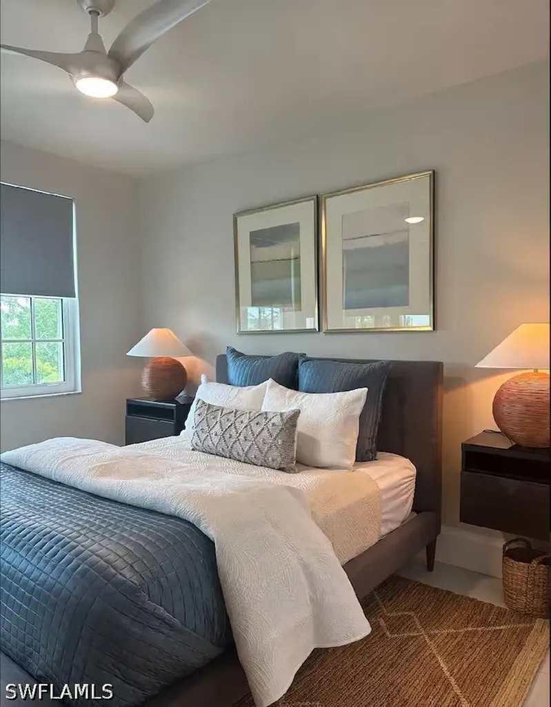 365 5th Avenue S Naples FL 34102