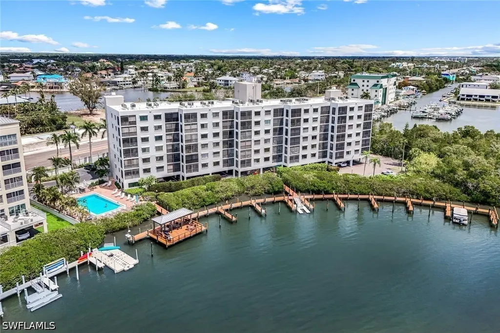 4835 Bonita Beach Road Bonita Springs FL 34134