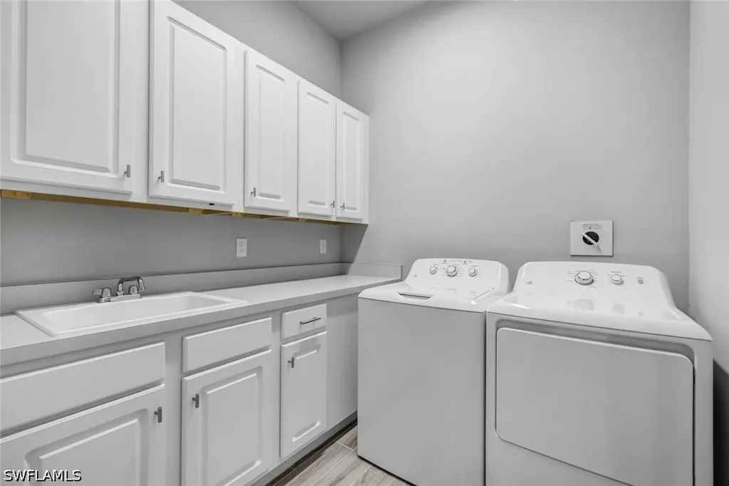 15910 Prentiss Pointe Circle Fort Myers FL 33908