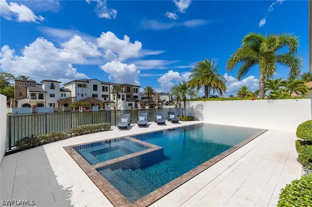 16460 Talis Park Drive Naples FL 34110