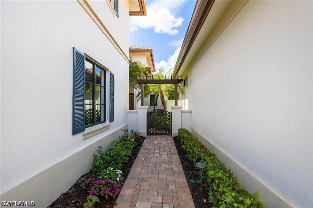 16460 Talis Park Drive Naples FL 34110