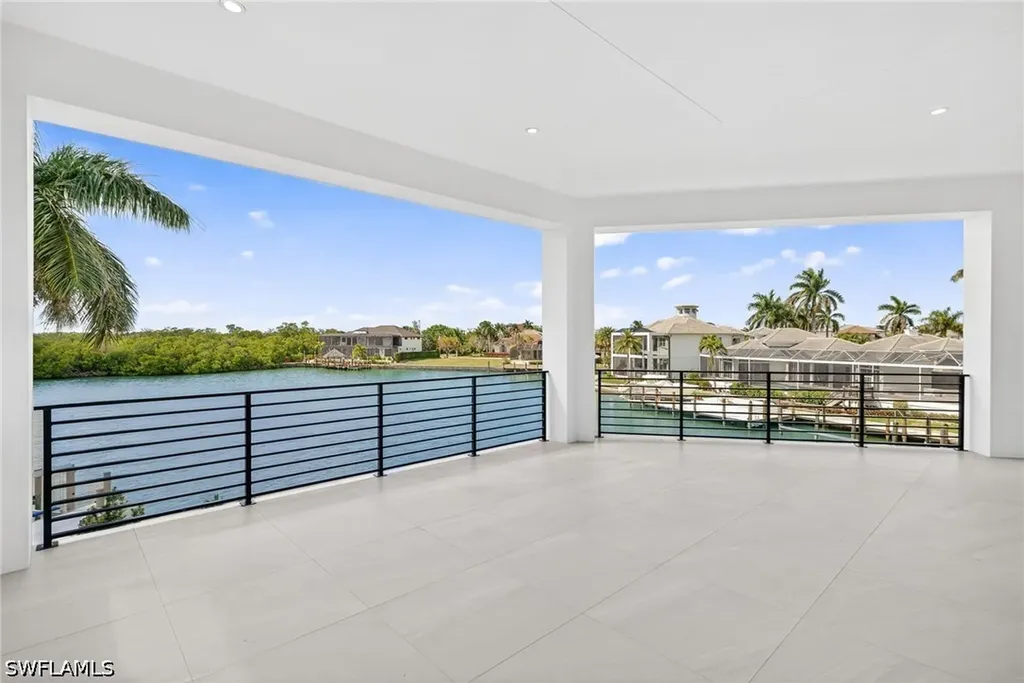 720 Hull Court Marco Island FL 34145