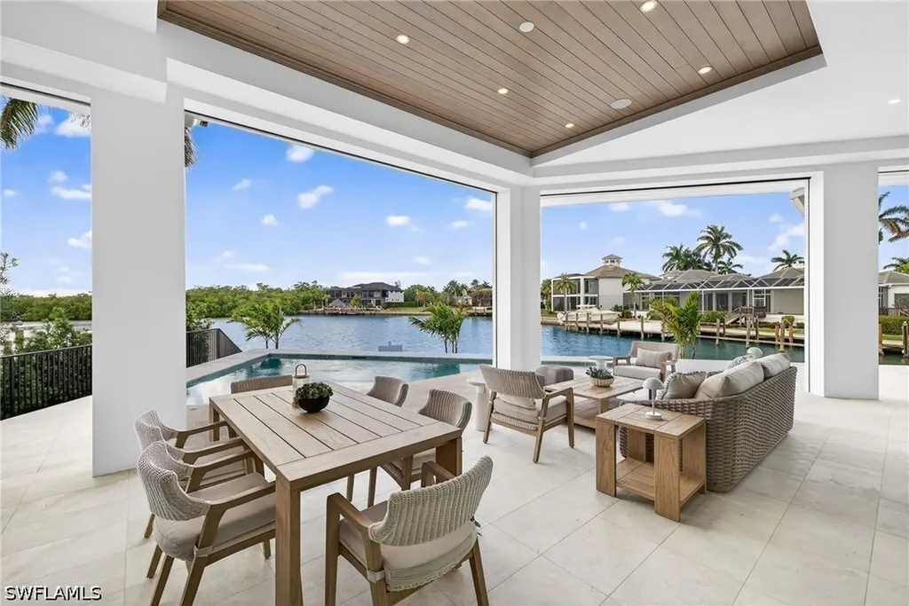720 Hull Court Marco Island FL 34145