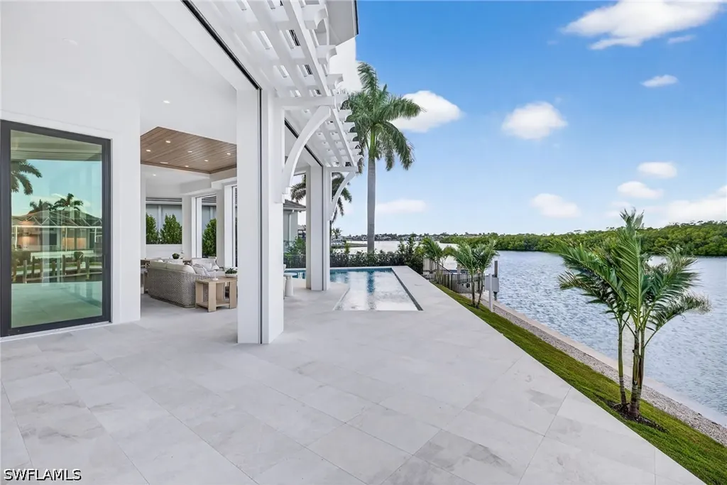 720 Hull Court Marco Island FL 34145