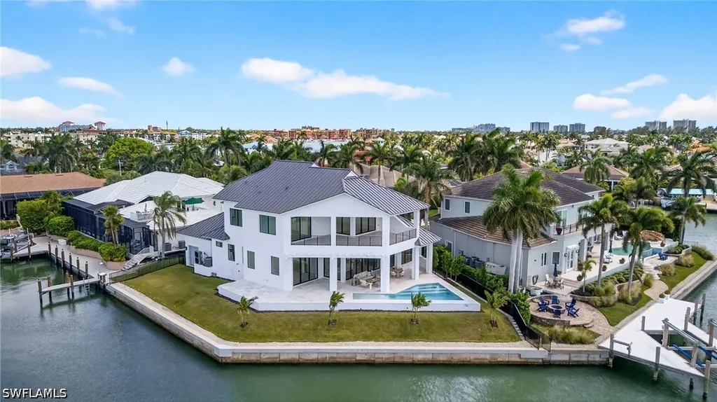 720 Hull Court Marco Island FL 34145