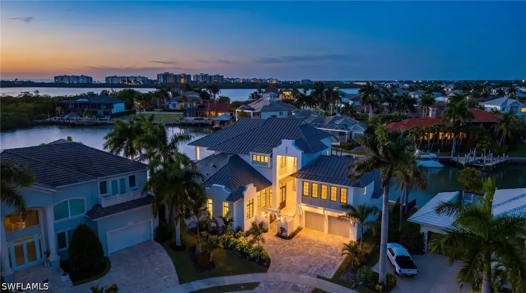 720 Hull Court Marco Island FL 34145