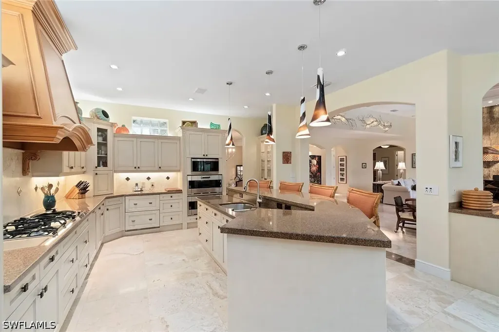 27241 Lakeway Court Bonita Springs FL 34134