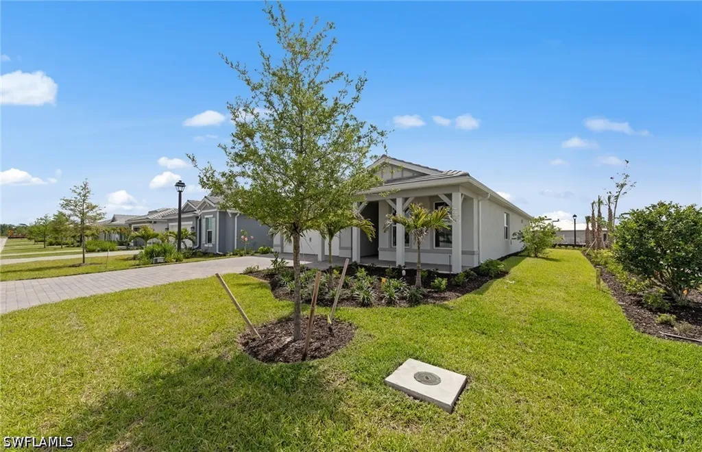 17286 Willow Tree Lane North Fort Myers FL 33917