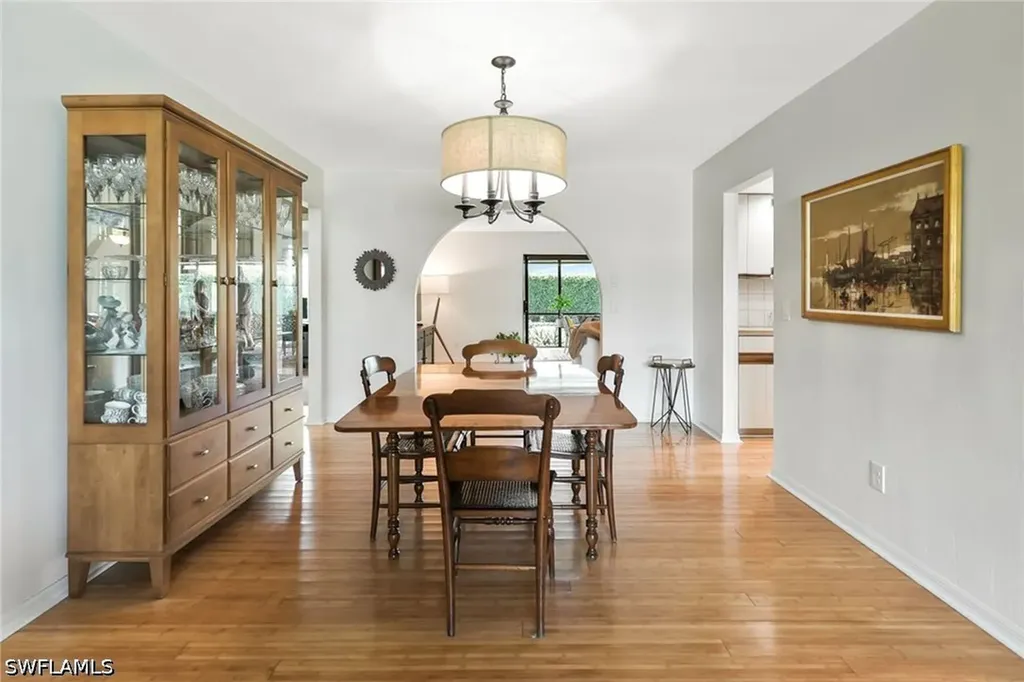 10361 Windsor Way Naples FL 34109