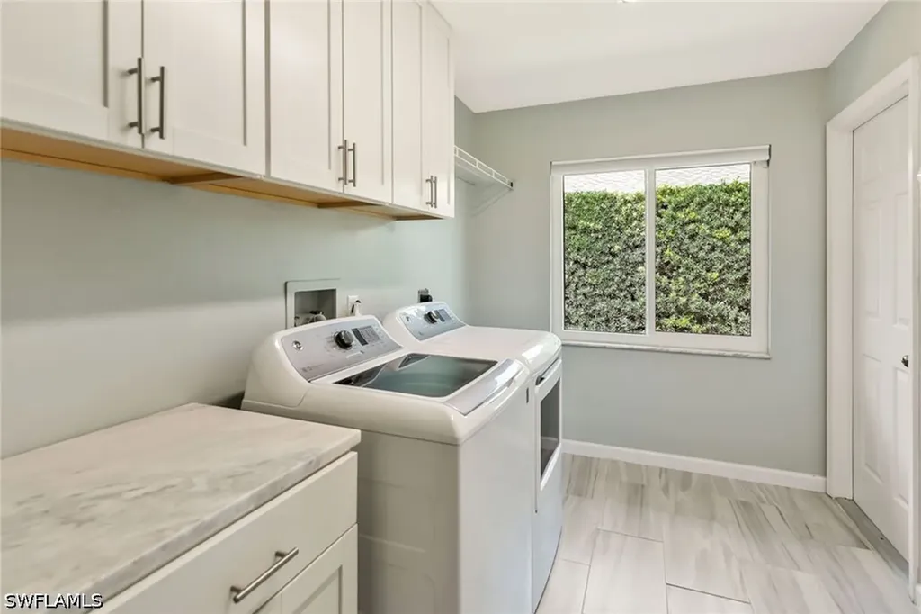 10361 Windsor Way Naples FL 34109