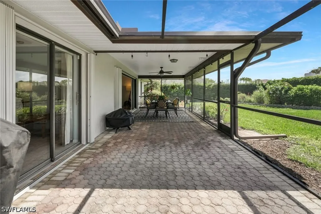 10361 Windsor Way Naples FL 34109