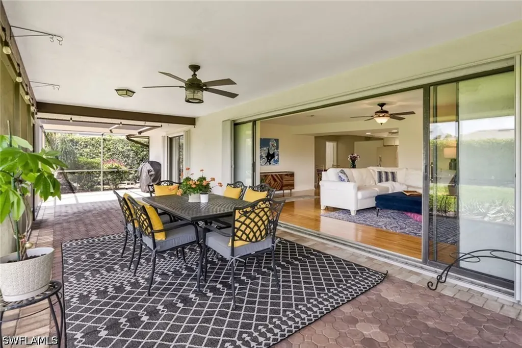 10361 Windsor Way Naples FL 34109