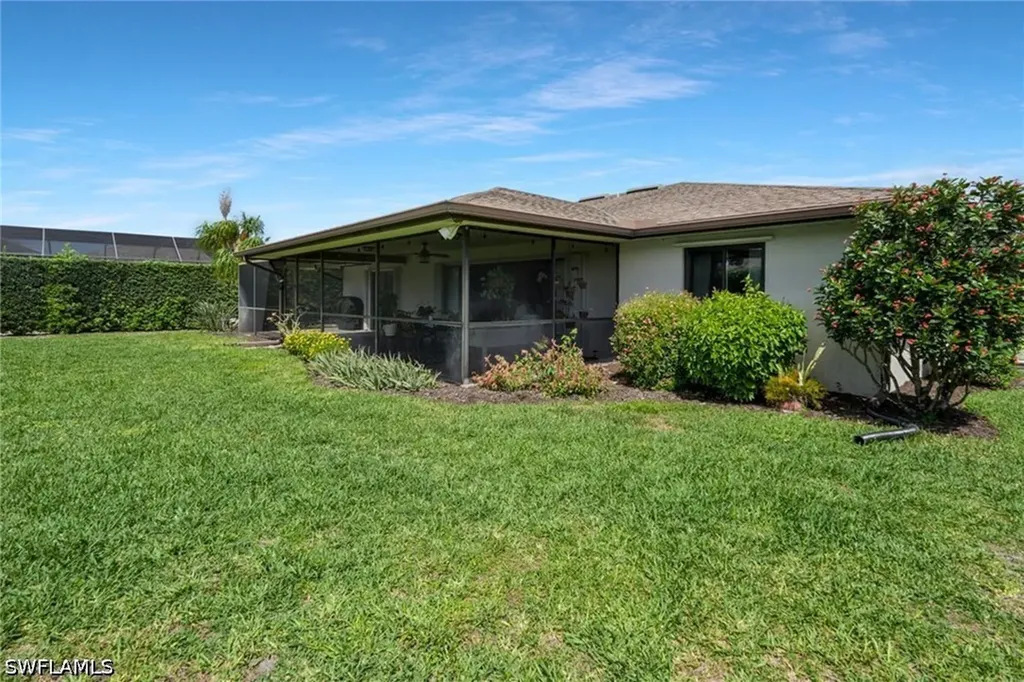 10361 Windsor Way Naples FL 34109