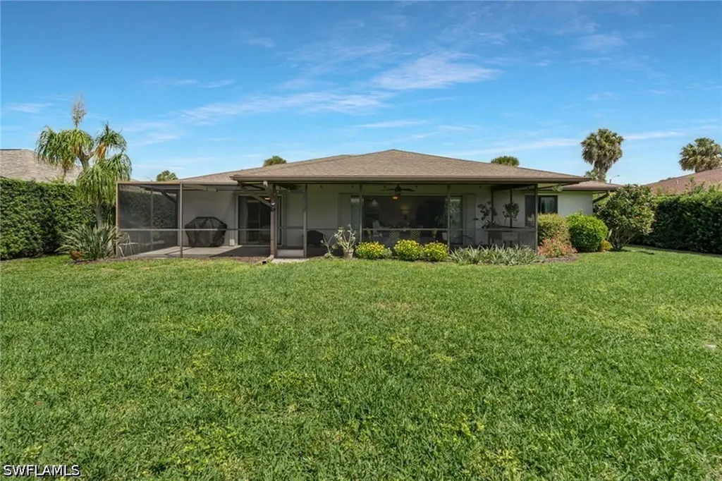 10361 Windsor Way Naples FL 34109