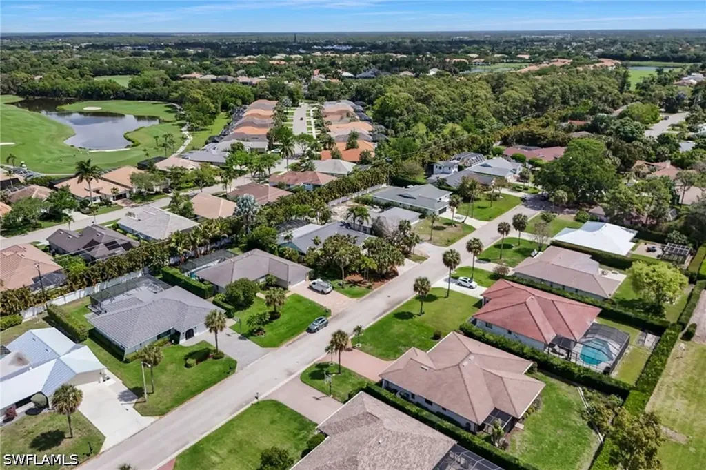 10361 Windsor Way Naples FL 34109