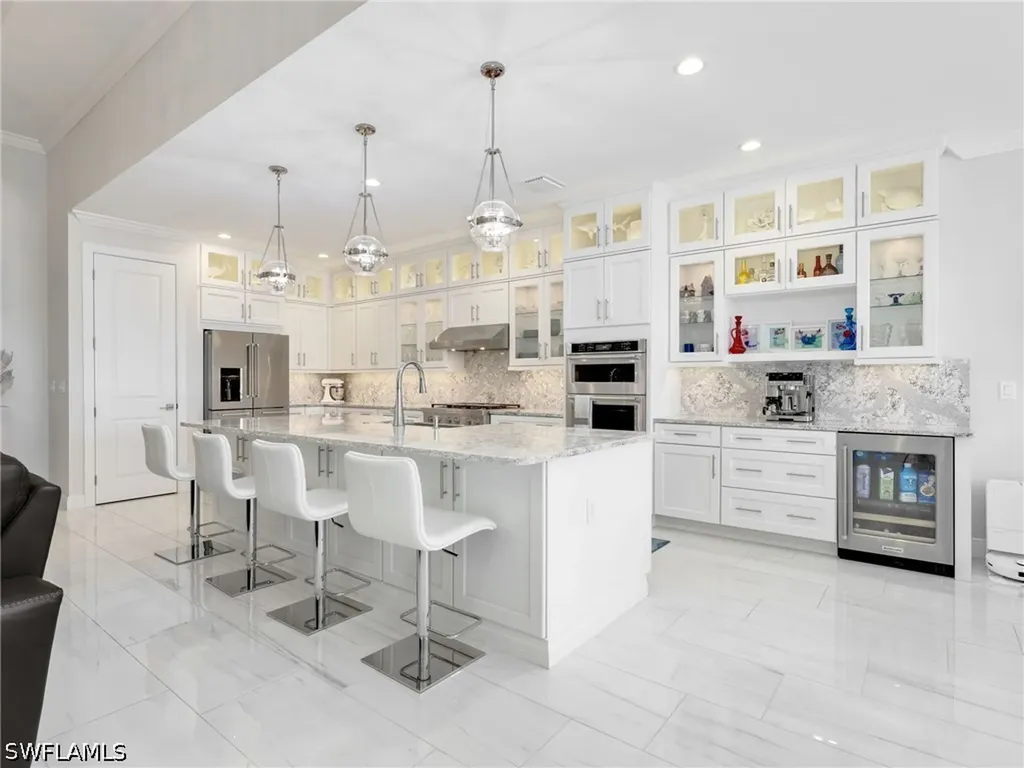 9257 Cayman Drive Naples FL 34114