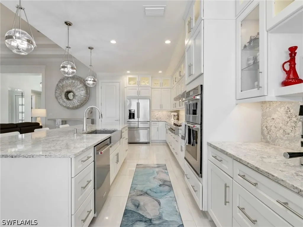 9257 Cayman Drive Naples FL 34114