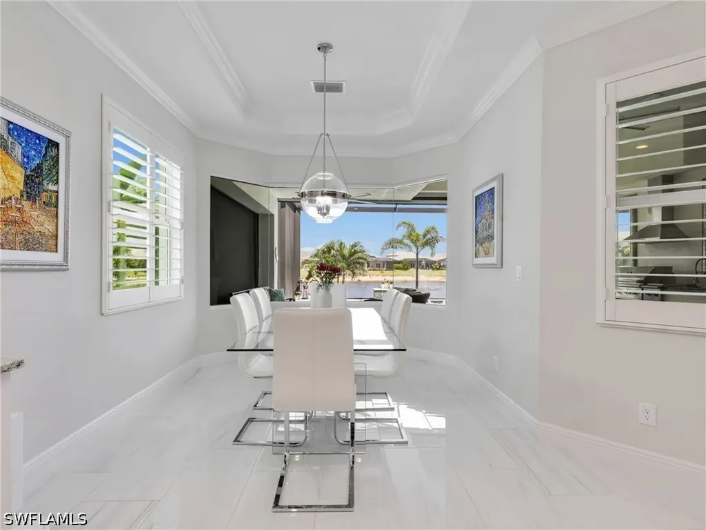 9257 Cayman Drive Naples FL 34114