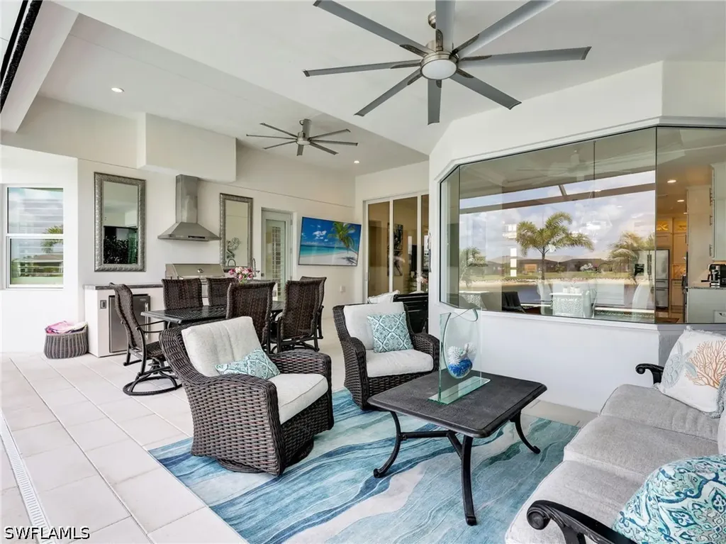 9257 Cayman Drive Naples FL 34114