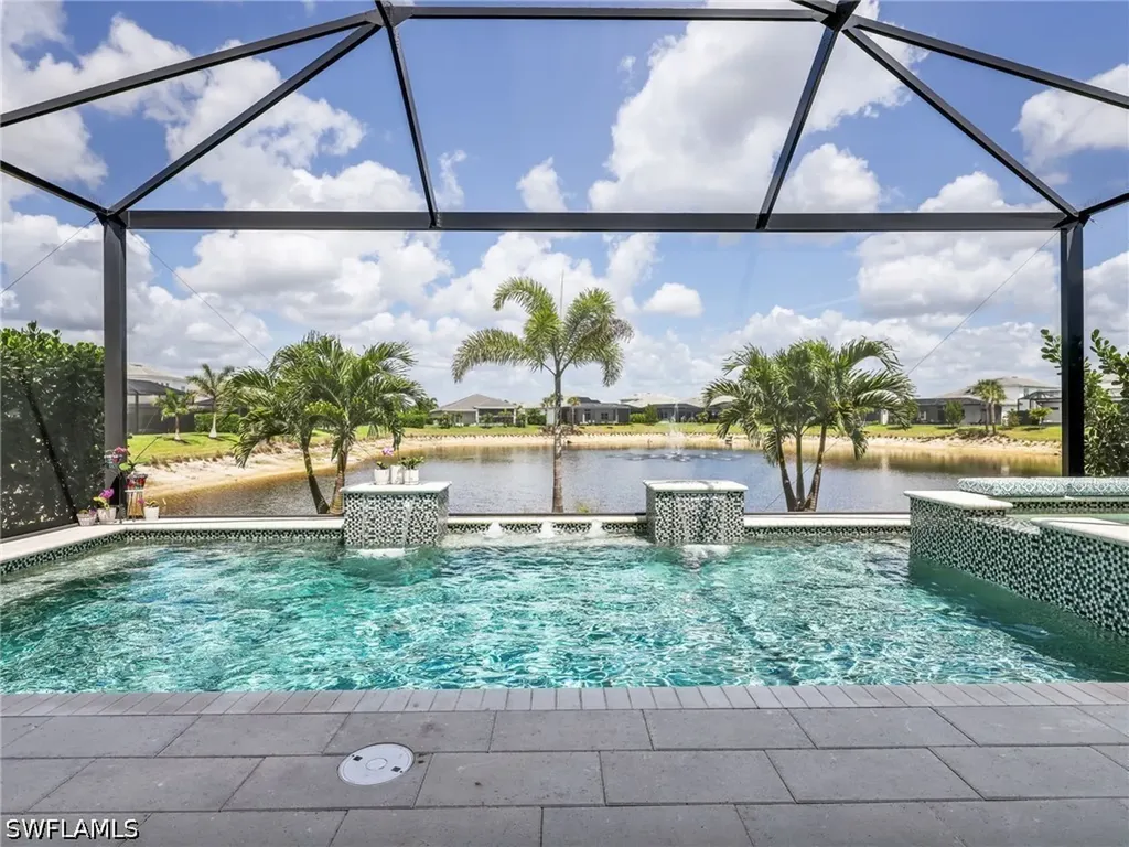 9257 Cayman Drive Naples FL 34114