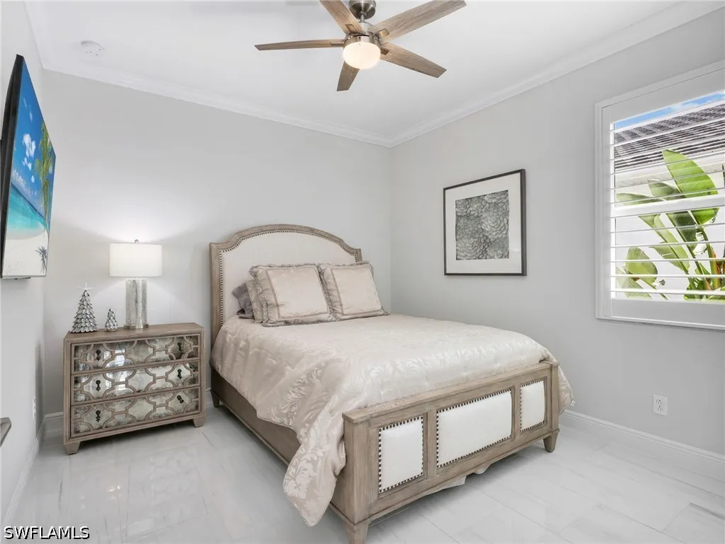 9257 Cayman Drive Naples FL 34114