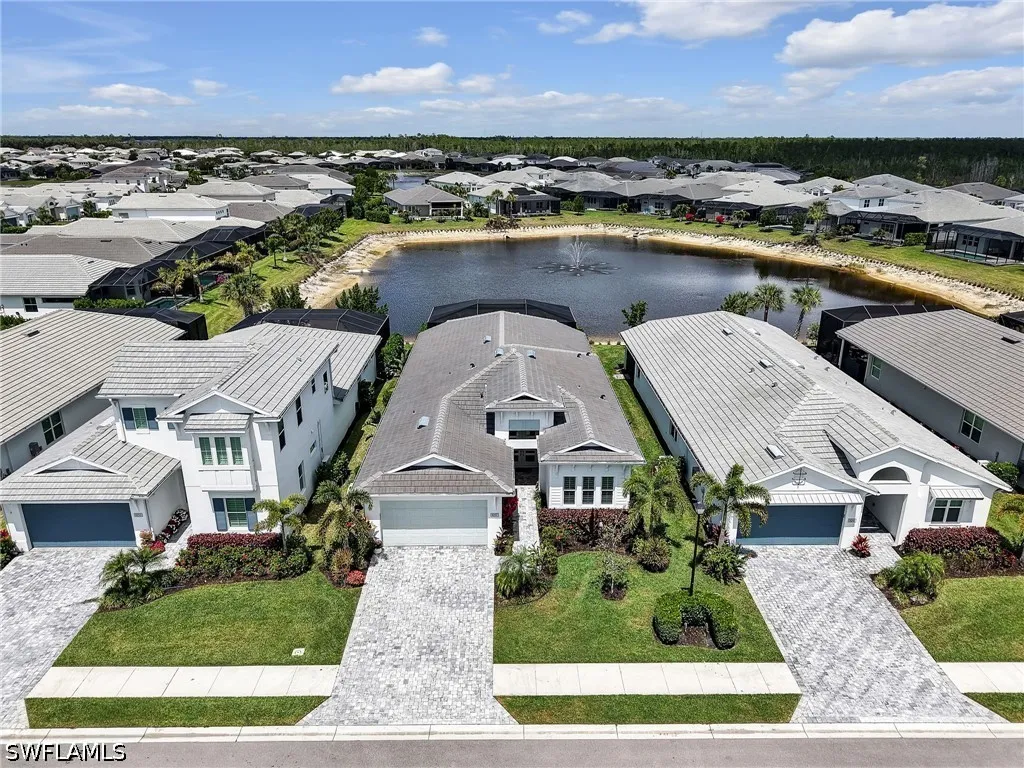 9257 Cayman Drive Naples FL 34114