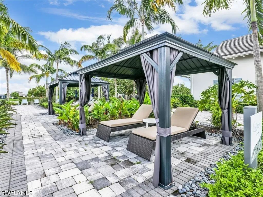 9257 Cayman Drive Naples FL 34114