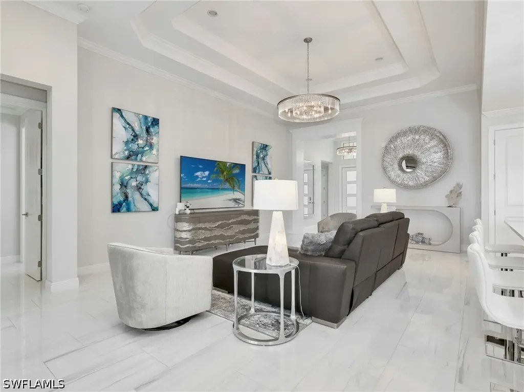9257 Cayman Drive Naples FL 34114