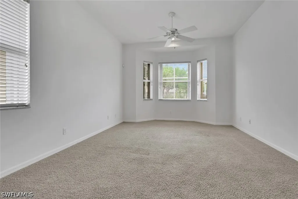 9404 Springview Loop Estero FL 33928
