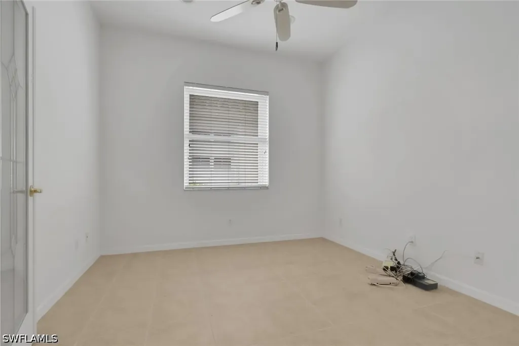 9404 Springview Loop Estero FL 33928