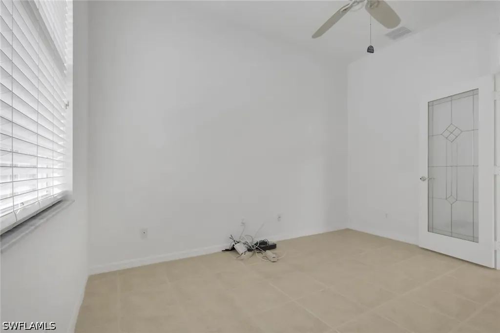 9404 Springview Loop Estero FL 33928